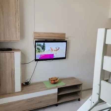 Valentina Nin Lejlighed Vrsi